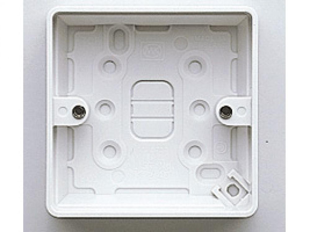 MK Logic Plus K2140WHI White Moulded 1 Gang Surface Mounting Box 30mm 